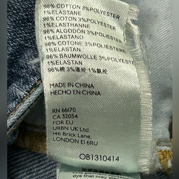 Pilcro Women’s Size 32 Cropped Relaxed Wide Leg Baggy Denim Jeans - Picture 7 of 11